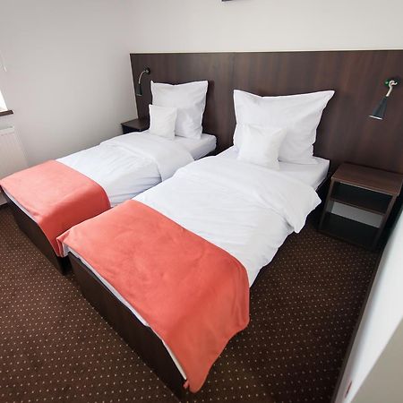 First Hotel Tczew Εξωτερικό φωτογραφία