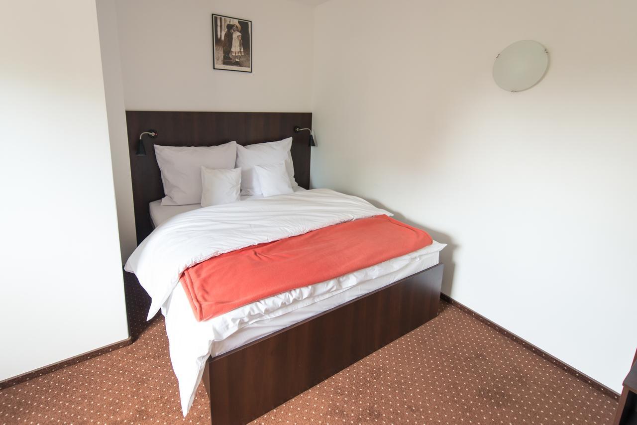 First Hotel Tczew Εξωτερικό φωτογραφία