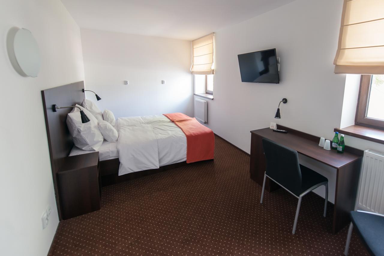 First Hotel Tczew Εξωτερικό φωτογραφία