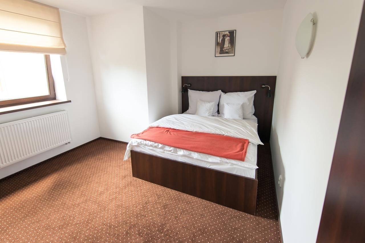 First Hotel Tczew Εξωτερικό φωτογραφία