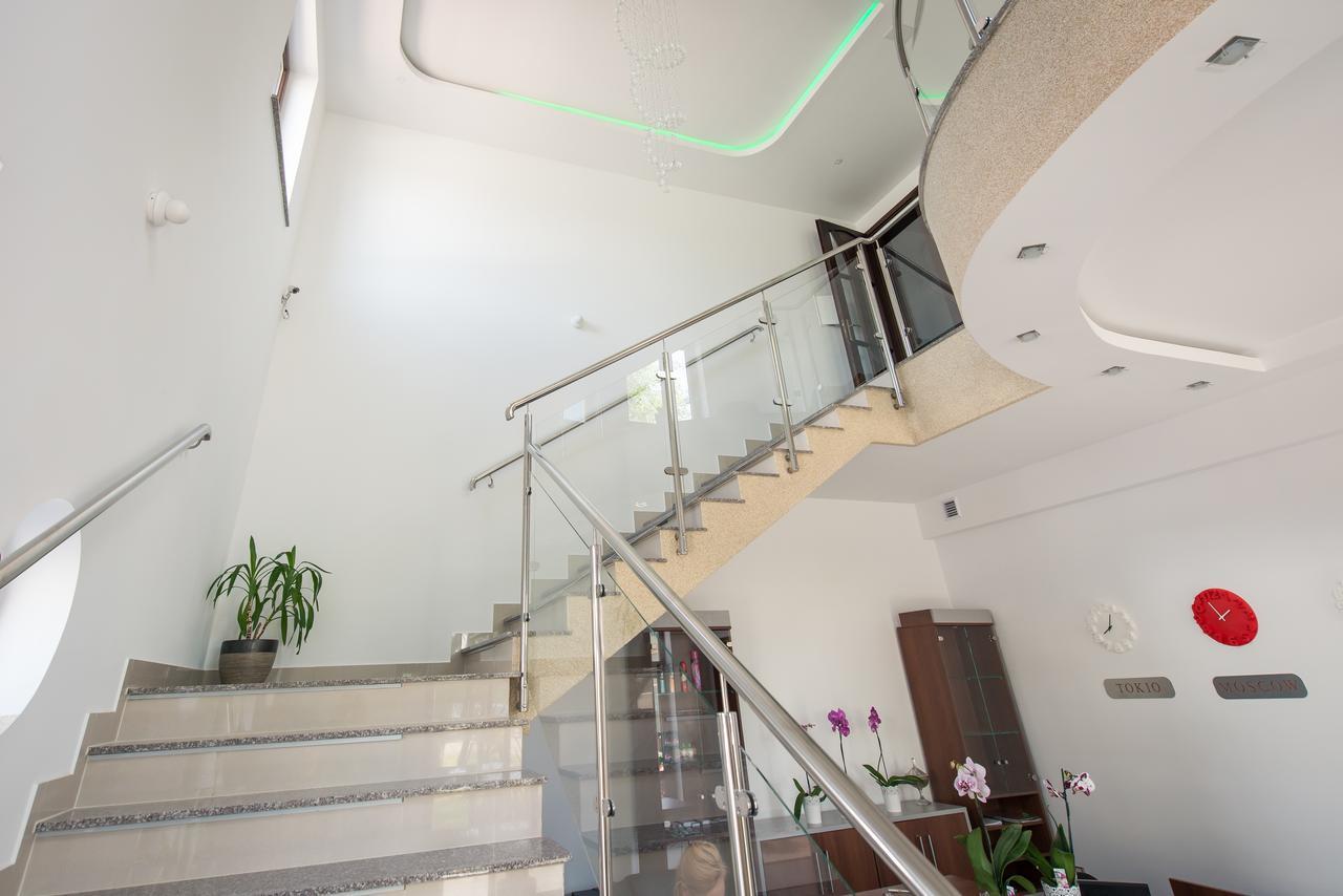 First Hotel Tczew Εξωτερικό φωτογραφία