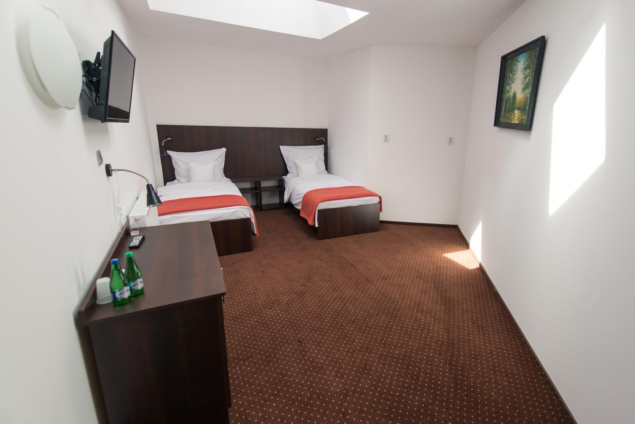 First Hotel Tczew Εξωτερικό φωτογραφία