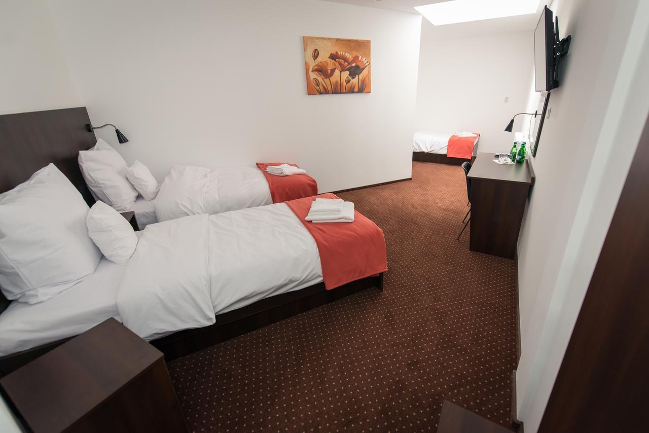 First Hotel Tczew Εξωτερικό φωτογραφία
